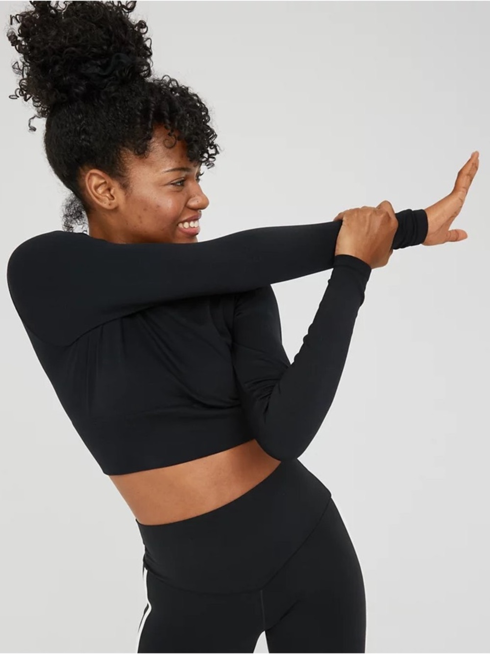 OFFLINE By Aerie Sidewalk Seamless Long Sleeve Cropped T-Shirt